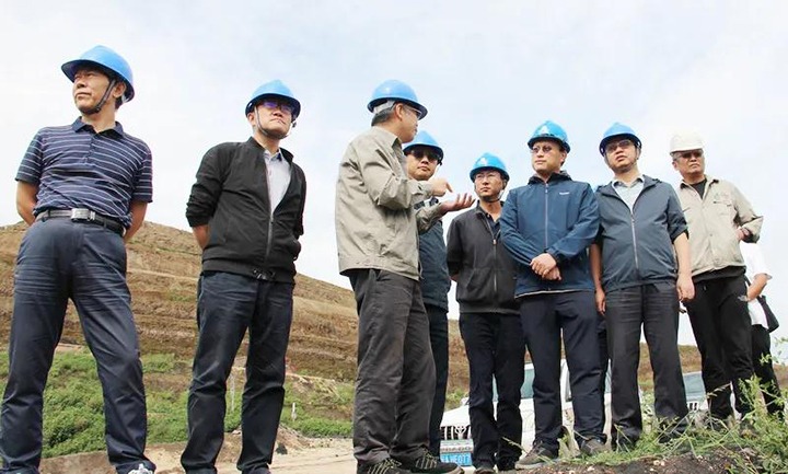 ���ŵ�ίίԱ�����ܾ�������һ�и��ȷ�úҵ����