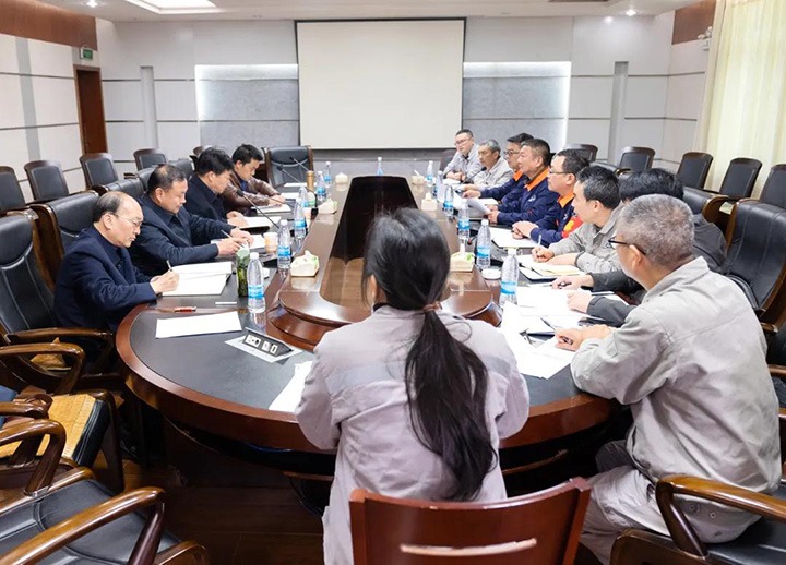 ��ú��k8��������Ӯ�ң������ܾ��������¼���һ�е��⻯�����ֹ�˾���С�����һҵ����ɢ�ƽ�����