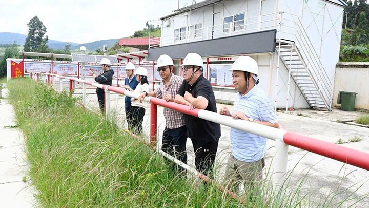 ʡ����ί������һ�󡱾����ƶ�ִ���������ר�����鵽�ȷ�úҵ��չ������