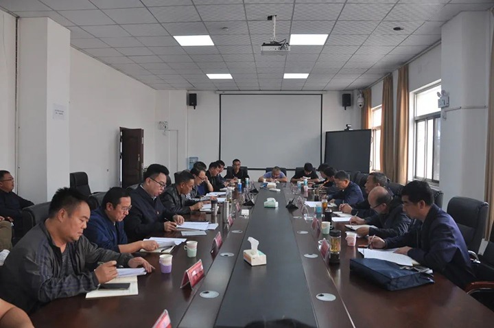 �������˴�ί�ḱ���鳤�����ĵ�½��ú�󶽵�������������