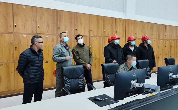 ��ú��k8��������Ӯ�ң����ŵ�ί����ǡ������³����ܾ����߽���һ�е���ú������˾����ο��