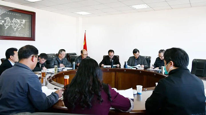 ��ú��k8��������Ӯ�ң����ŵ�ί����ǡ������³����ܾ����߽���һ�е���ά����ָ��������������