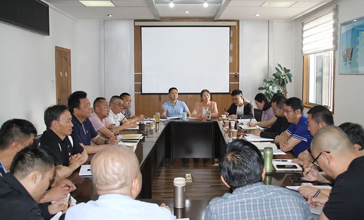 �������������ú��k8��������Ӯ�ң����ŵ�ίίԱ�����ܾ����Ѻ��ǵ���ͨúҵ��˾��չ�����������