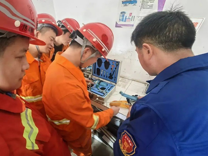 ����ú��Ѷ��½��ú�����ú������ú̿����о�Ժ���ҹ�˾��̬��������������