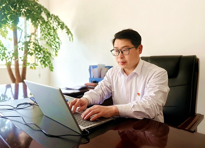 ����ú�緶��֪������ �������� �ԡ�ʵ�ɡ���д��Ӳҵ����