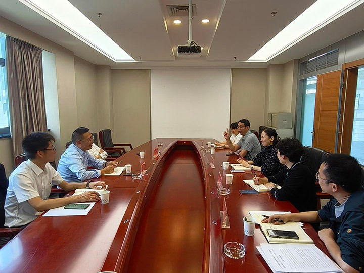 ��ú�����븻�����н�����̸