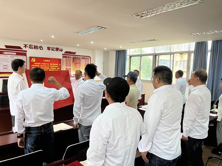 ����ʡʯ�ͻ�����¯ѹ�������������վ��չ��ף����һ�����⵳���˶�