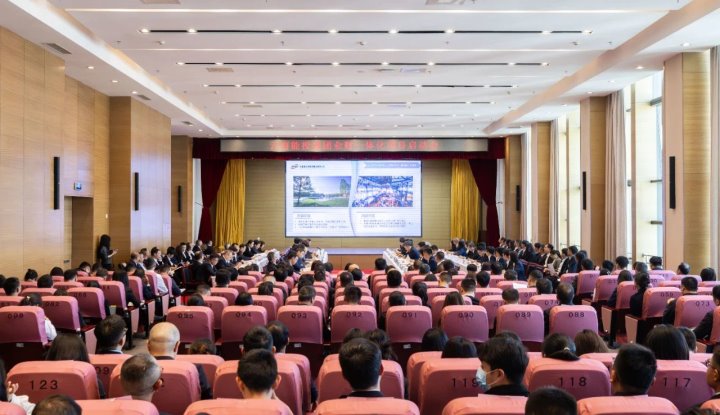 ������Ͷ�����ٿ�ҵ��һ�廯��Ŀ������