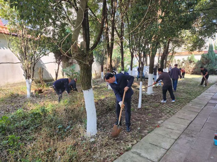 后所煤矿发展学雷锋主题党日、团日活动