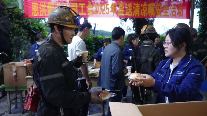DSC00581(1).jpg DSC00581(1).jpg