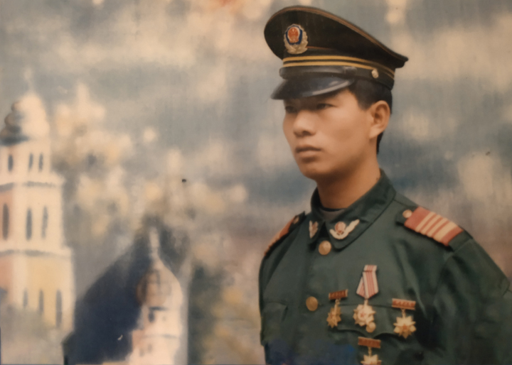 7.解化 李伟1.jpg 7.解化 李伟1.jpg